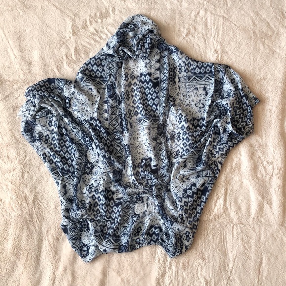 Printed Wrap - Picture 2 of 2